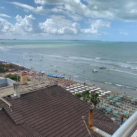 2 Sea View شقة *
